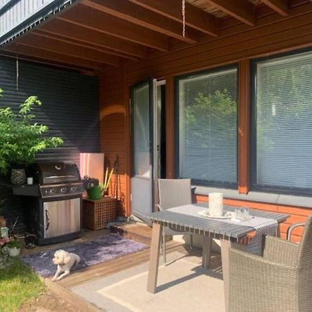 Luxus House With Sauna Nearby Airport Appartement Vantaa Buitenkant foto