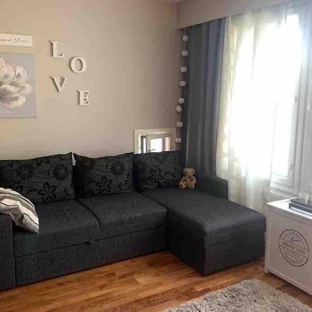 Luxus House With Sauna Nearby Airport Appartement Vantaa Buitenkant foto